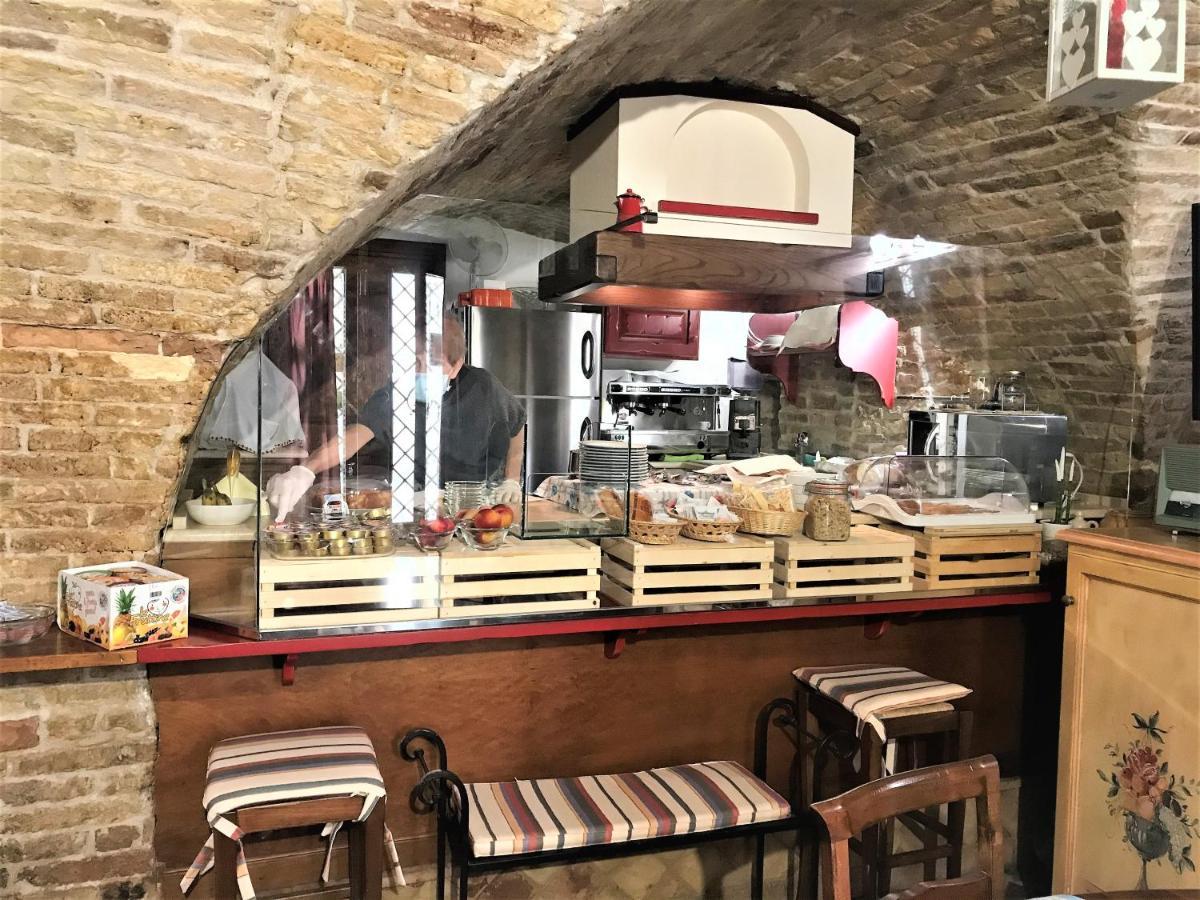 B&B La Torretta Sul Borgo Grottammare Kültér fotó